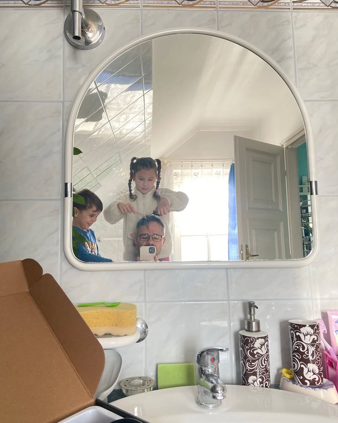 ..... és még a pénzemmel is lelépett.